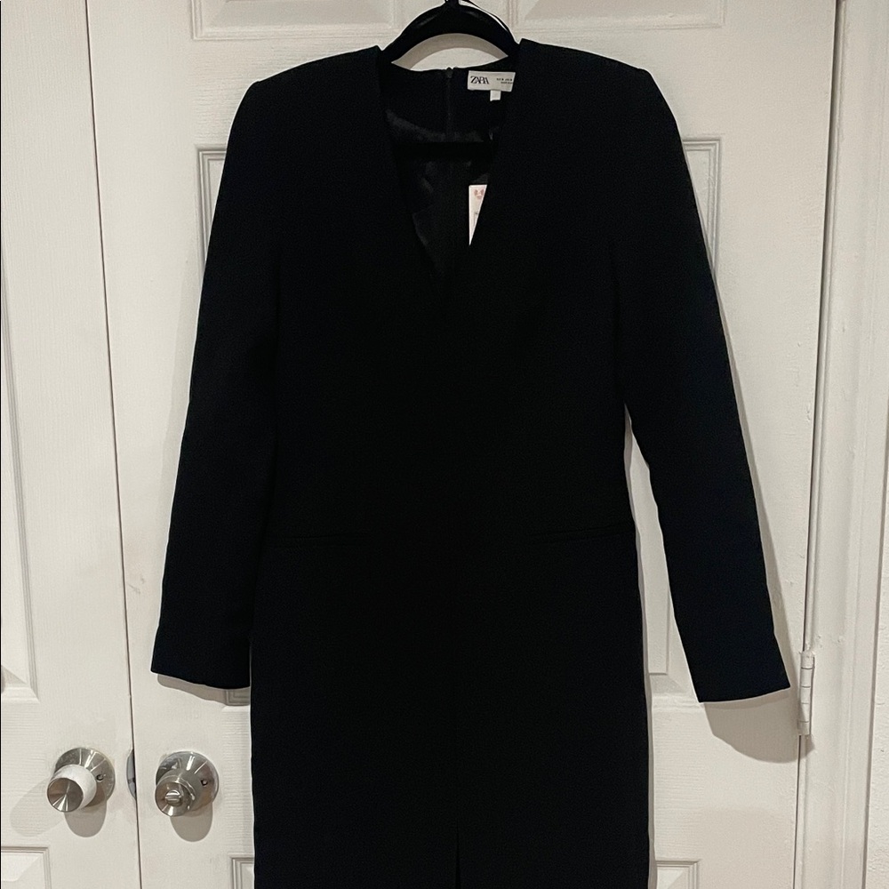 Zara Elegant Black Long Sleeve Dress